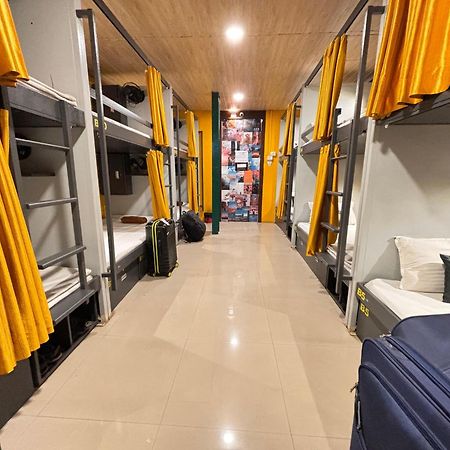 Forrest Hostels Βομβάη Εξωτερικό φωτογραφία