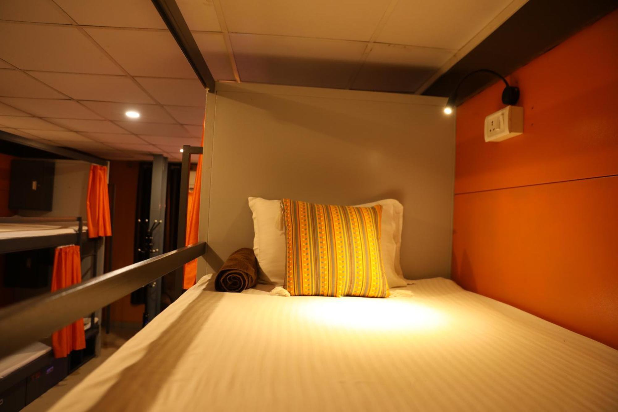 Forrest Hostels Βομβάη Εξωτερικό φωτογραφία