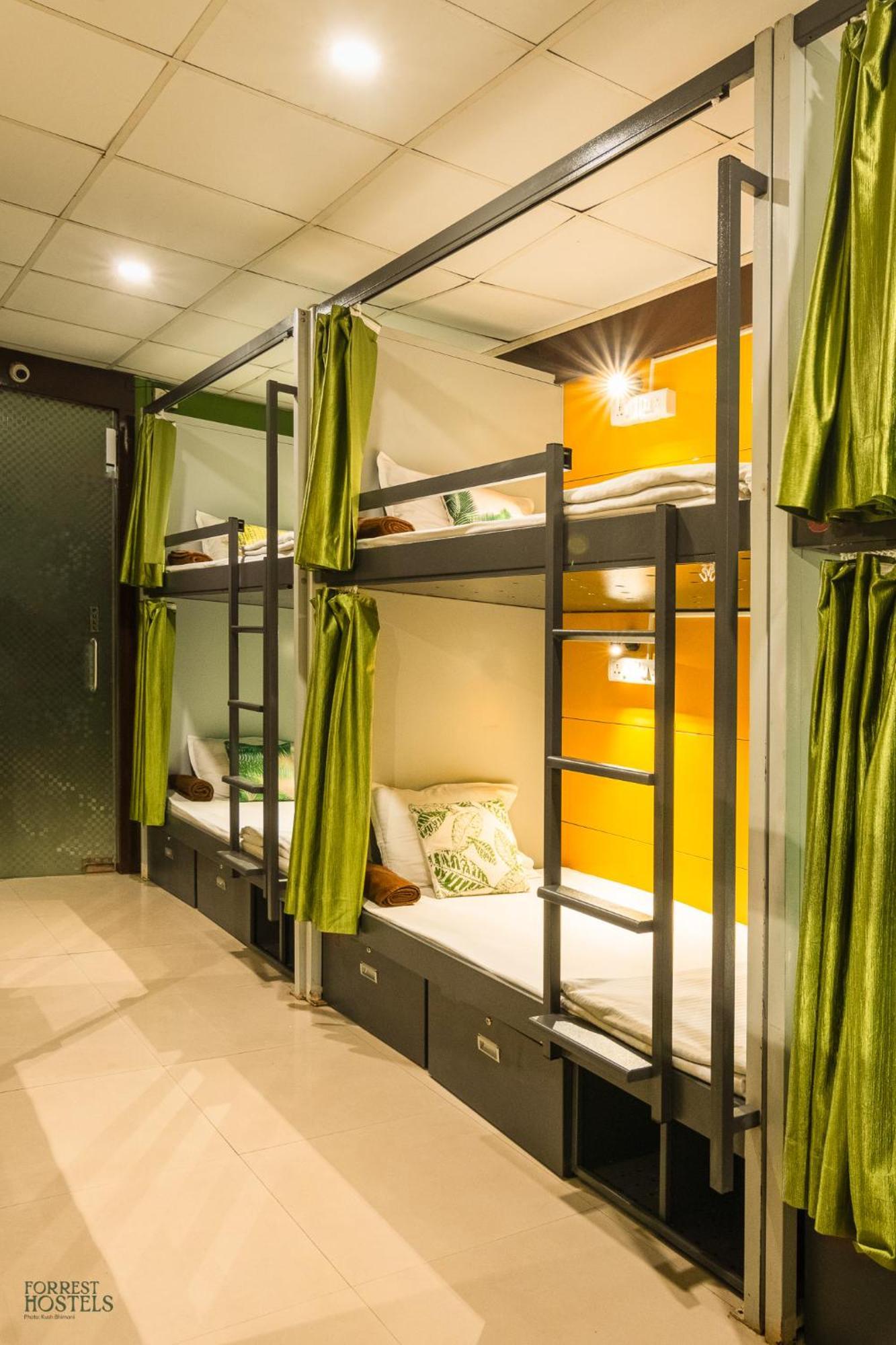 Forrest Hostels Βομβάη Εξωτερικό φωτογραφία