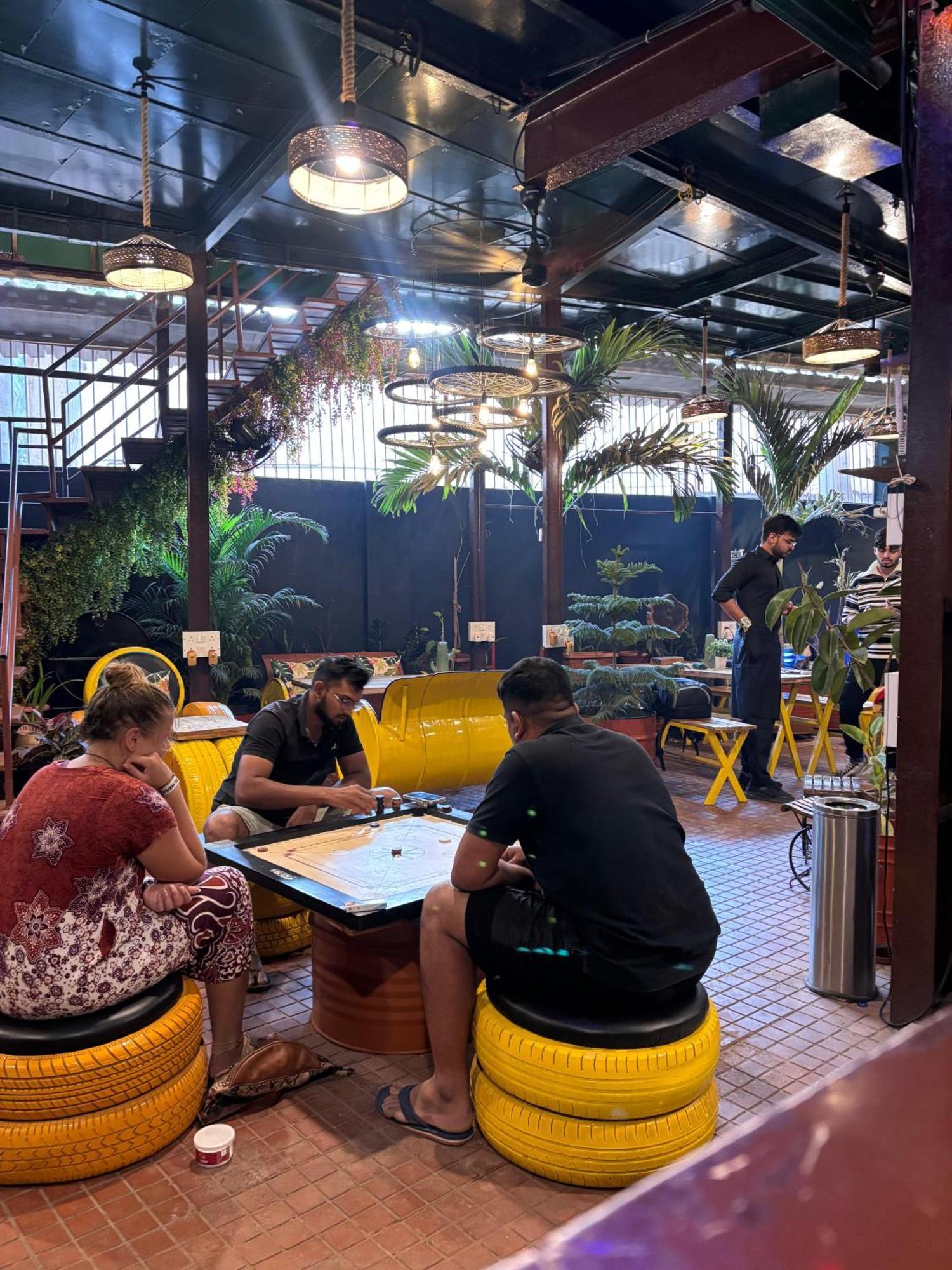 Forrest Hostels Βομβάη Εξωτερικό φωτογραφία