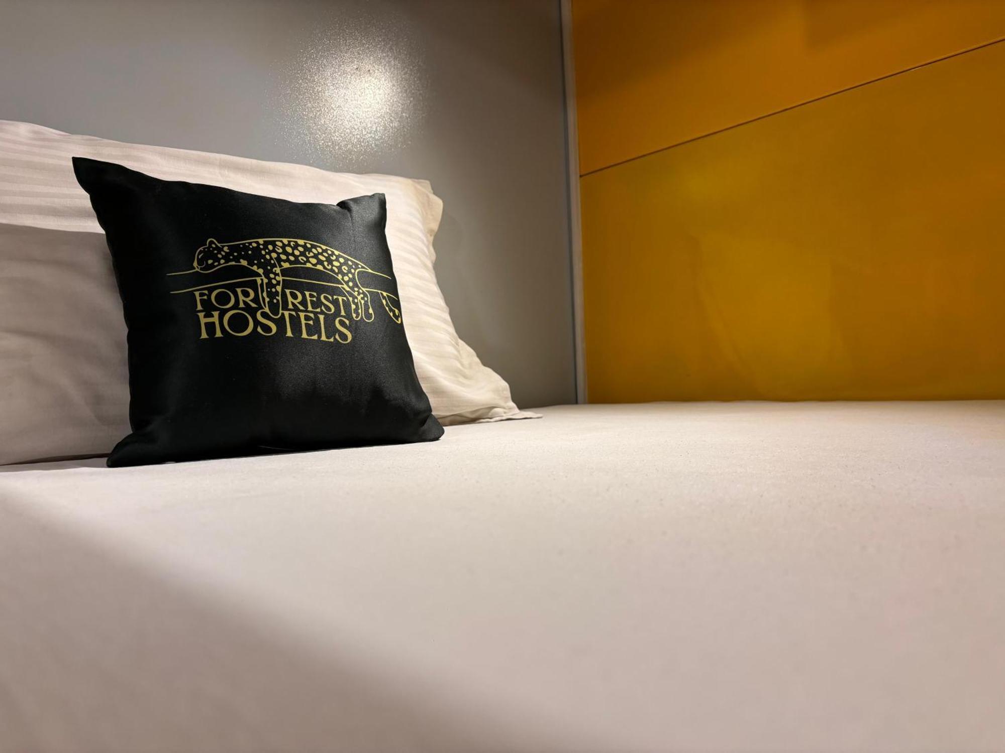 Forrest Hostels Βομβάη Εξωτερικό φωτογραφία